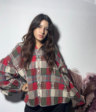 Carica l'immagine nel visualizzatore di Gallery, Camicia a quadri🍓
