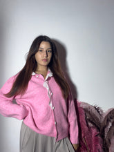 Carica l'immagine nel visualizzatore di Gallery, Cardigan rosa🫧💗
