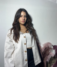 Carica l'immagine nel visualizzatore di Gallery, Trench panna corto🪽
