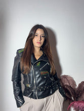 Carica l'immagine nel visualizzatore di Gallery, Giacca di pelle nera 🖤
