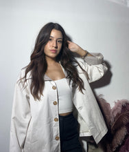 Carica l'immagine nel visualizzatore di Gallery, Trench panna corto🪽
